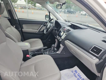 2016 Subaru Forester 2.5i Touring – miniatura 8