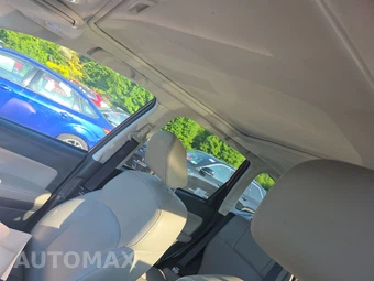 2016 Subaru Forester 2.5i Touring – miniatura 17
