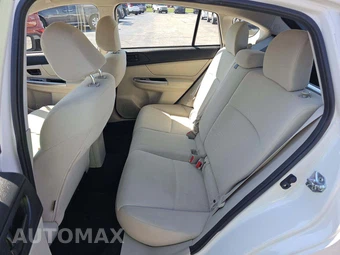 2016 Subaru Impreza 5-Door 2.0i Hatchback - miniatura 10
