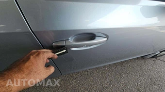 2016 Subaru Impreza 5-Door 2.0i Hatchback - miniatura 24