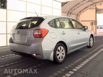 2016 Subaru Impreza 5-Door 2.0i Hatchback - miniatura 4