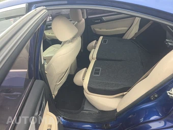 2016 Subaru Legacy 2.5i Premium – miniatura 13