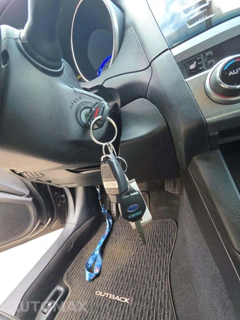 2016 Subaru Outback 2.5i Limited – miniatura 8