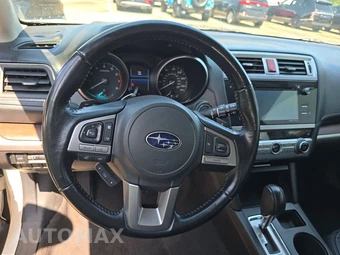 2016 Subaru Outback 2.5i Limited – miniatura 10