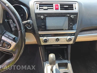 2016 Subaru Outback 2.5i Limited – miniatura 11