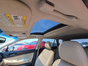2016 Subaru Outback 2.5i Limited – miniatura 17