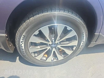2016 Subaru Outback 2.5i Limited – miniatura 10