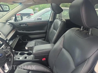 2016 Subaru Outback 2.5i Limited – miniatura 13