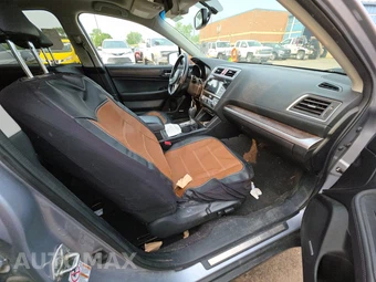 2016 Subaru Outback 2.5i Limited – miniatura 8