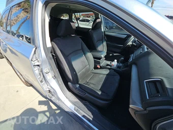 2016 Subaru Outback 2.5i Premium – miniatura 8