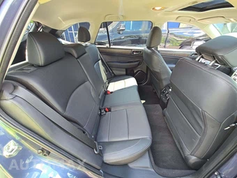 2016 Subaru Outback 3.6R Limited – miniatura 16