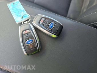 2016 Subaru Outback 3.6R Limited – miniatura 8