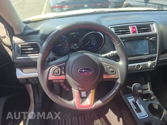 2016 Subaru Outback 3.6R Limited – miniatura 10