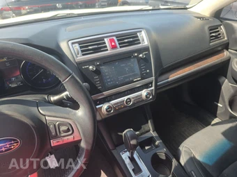 2016 Subaru Outback 3.6R Limited – miniatura 11