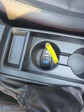 2016 Subaru WRX Limited – miniatura 8