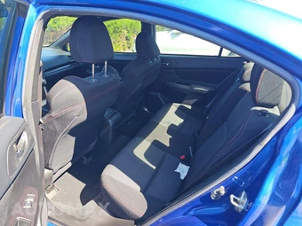 2016 Subaru WRX Premium – miniatura 13
