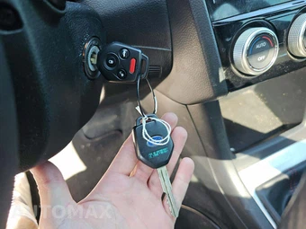 2016 Subaru WRX Premium – miniatura 8