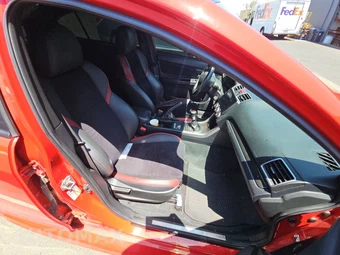 2016 Subaru WRX STi – miniatura 8