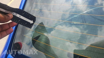 2016 Subaru WRX STi Limited w/Lip Spoiler - miniatura 26