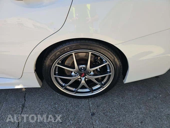 2016 Subaru WRX STi Limited w/Wing Spoiler - miniatura 22