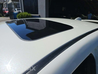 2016 Subaru WRX STi Limited w/Wing Spoiler - miniatura 9