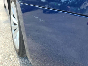 2016 Tesla Model S 60 – miniatura 23