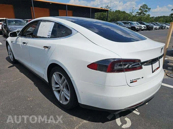 2016 Tesla Model S 70 – miniatura 2