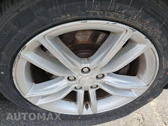2016 Tesla Model S 70 – miniatura 24