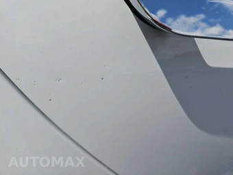 2016 Tesla Model S 70 – miniatura 28