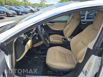 2016 Tesla Model S 70 – miniatura 6