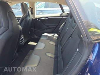2016 Tesla Model S 70 – miniatura 13