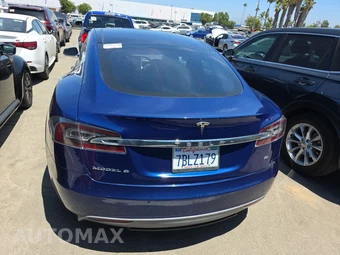 2016 Tesla Model S 70 – miniatura 5