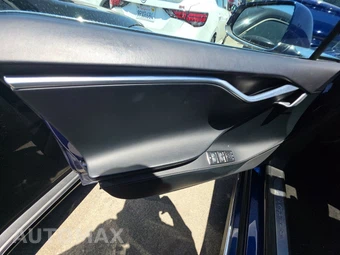 2016 Tesla Model S 70 – miniatura 9