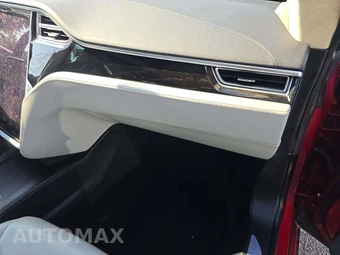 2016 Tesla Model S 70D – miniatura 19
