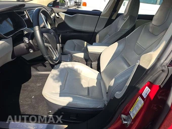 2016 Tesla Model S 70D – miniatura 6