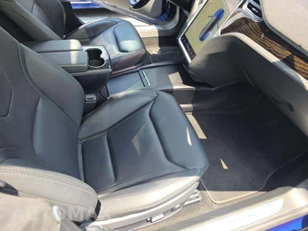 2016 Tesla Model S 75D - miniatura 14