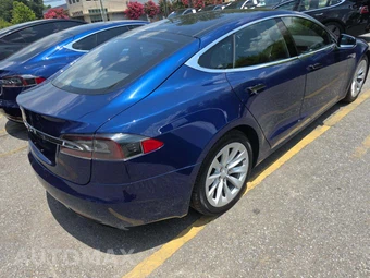 2016 Tesla Model S 75D - miniatura 3