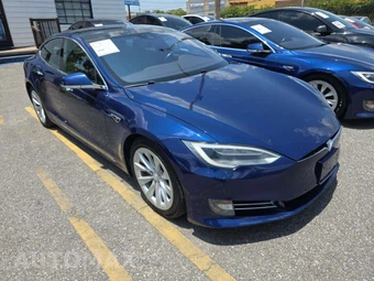 2016 Tesla Model S 75D - miniatura 4