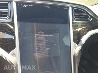 2016 Tesla Model S 75D – miniatura 8