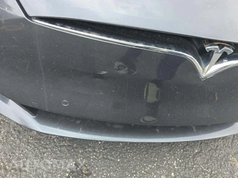 2016 Tesla Model S 90D - miniatura 22