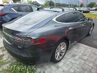 2016 Tesla Model S 90D - miniatura 3