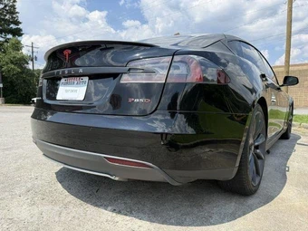 2016 Tesla Model S P90D - miniatura 17