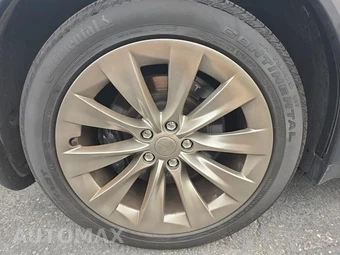 2016 Tesla Model X 75D - miniatura 10