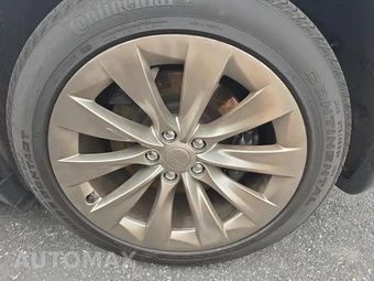 2016 Tesla Model X 75D - miniatura 11