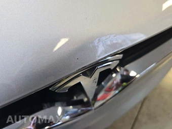 2016 Tesla Model X 75D – miniatura 22