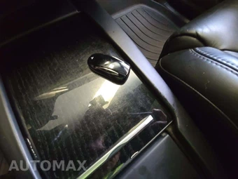 2016 Tesla Model X 75D – miniatura 8