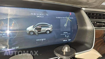 2016 Tesla Model X 90D – miniatura 29