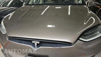2016 Tesla Model X 90D – miniatura 43