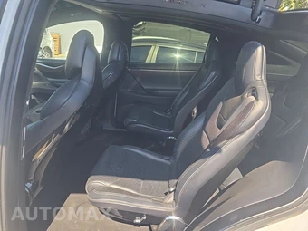 2016 Tesla Model X 90D – miniatura 13