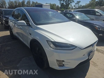2016 Tesla Model X 90D – miniatura 3